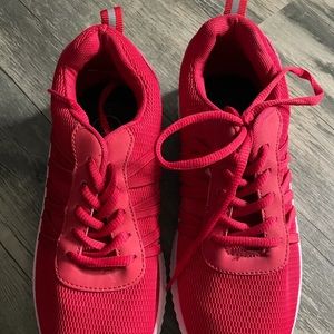 Tennis Shoes